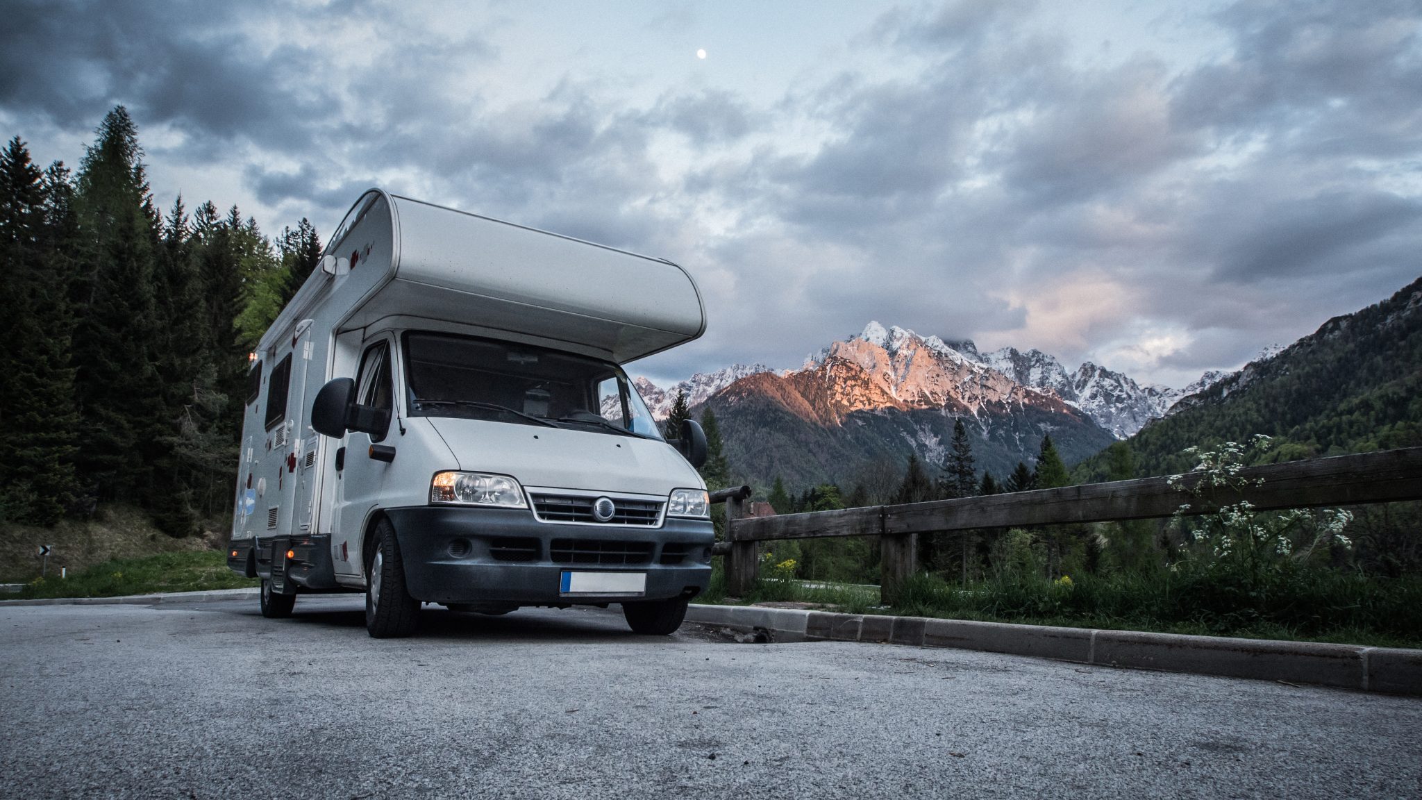 Hiverner un camping-car : le guide pratique